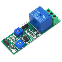 5V komparatoriaus su histereze modulis (su LM2903 ir rele)