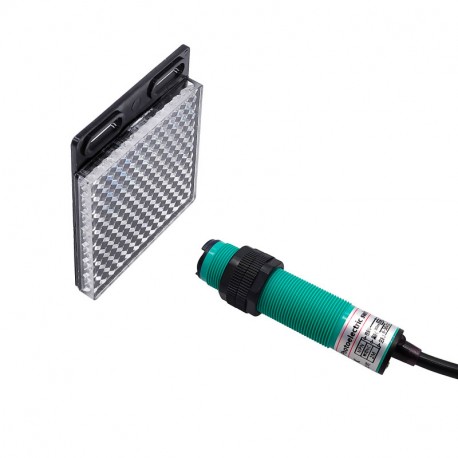 Optinis retroreflektinis jutiklis E3F-R2N1 su atšvaitu (2m, reguliuojamas, NPN, NO, 6-36V)